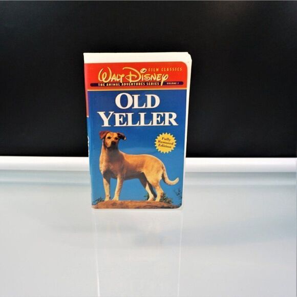 Old Yeller VHS 1998 Clam Shell Walt Disney Film The Animal Adventure Series - Picture 7 of 7